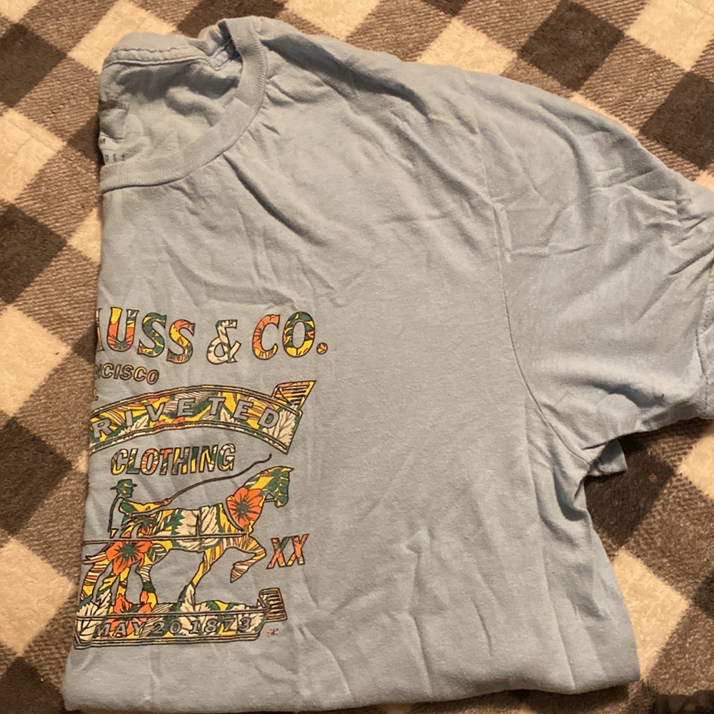 levi’s tee - Picture 2 of 2
